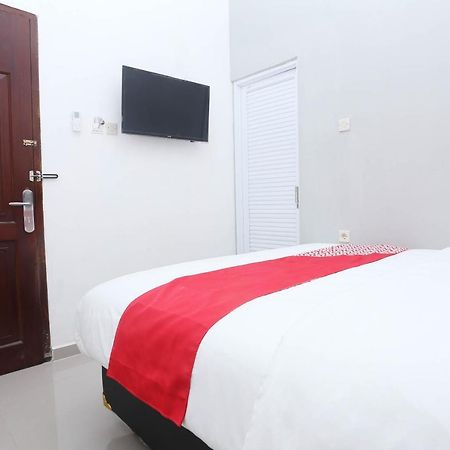 Safara Guesthouse Syariah Semarang Bagian luar foto