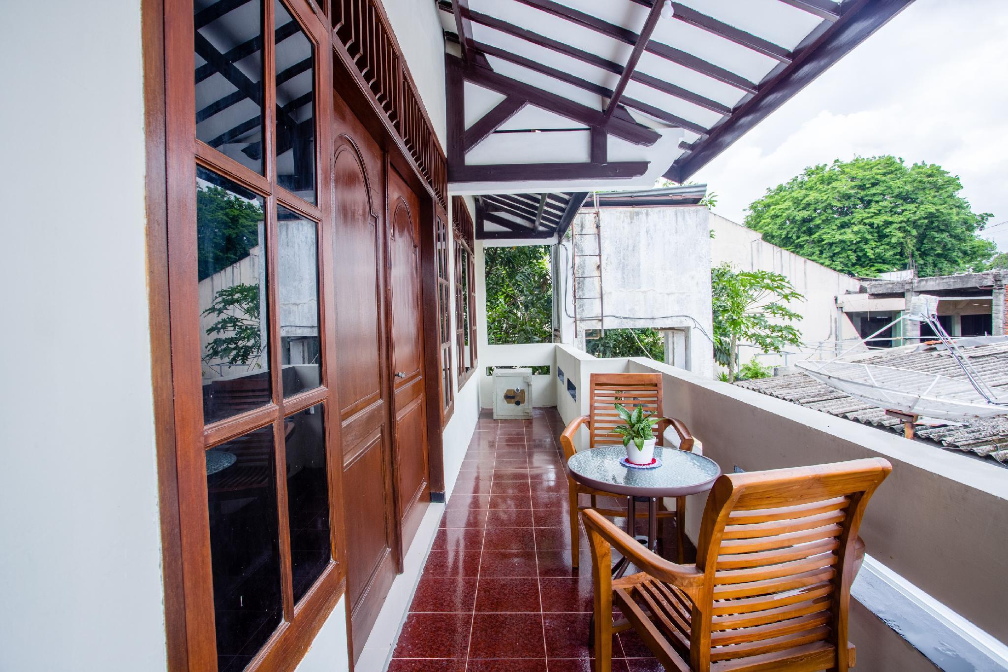 Safara Guesthouse Syariah Semarang Bagian luar foto