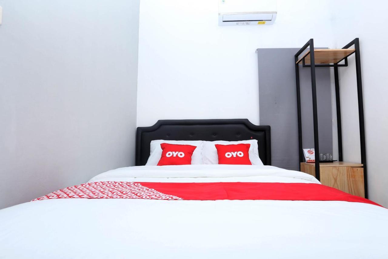Safara Guesthouse Syariah Semarang Bagian luar foto