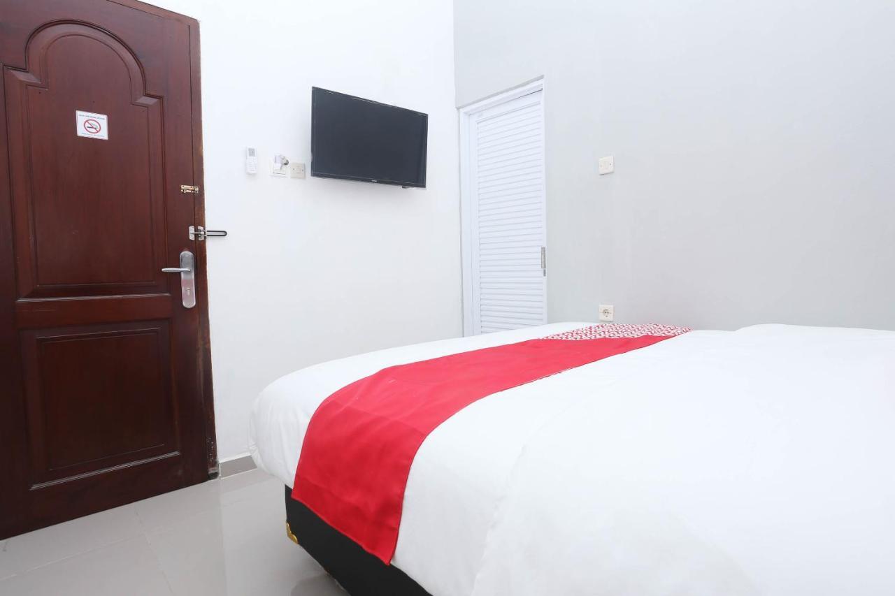 Safara Guesthouse Syariah Semarang Bagian luar foto