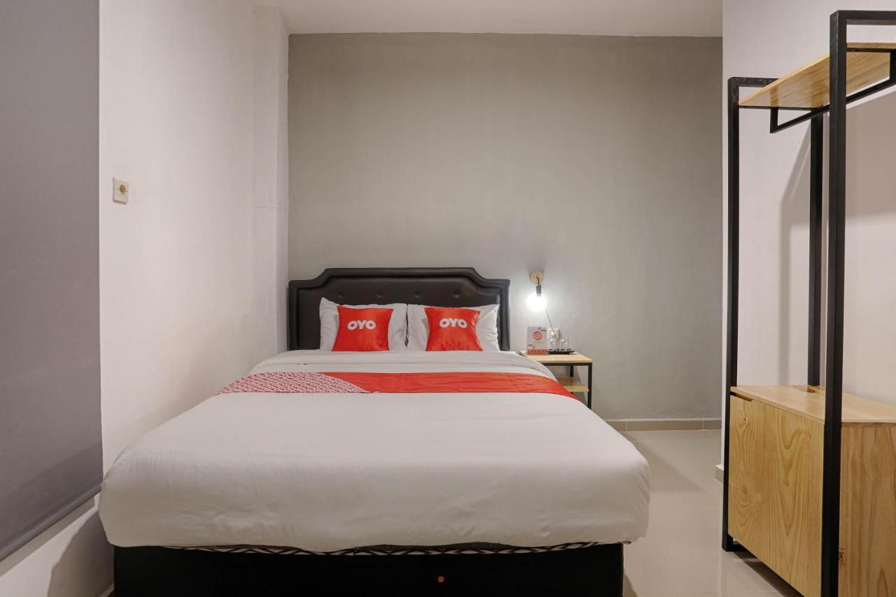 Safara Guesthouse Syariah Semarang Bagian luar foto