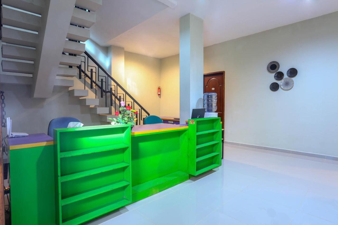 Safara Guesthouse Syariah Semarang Bagian luar foto