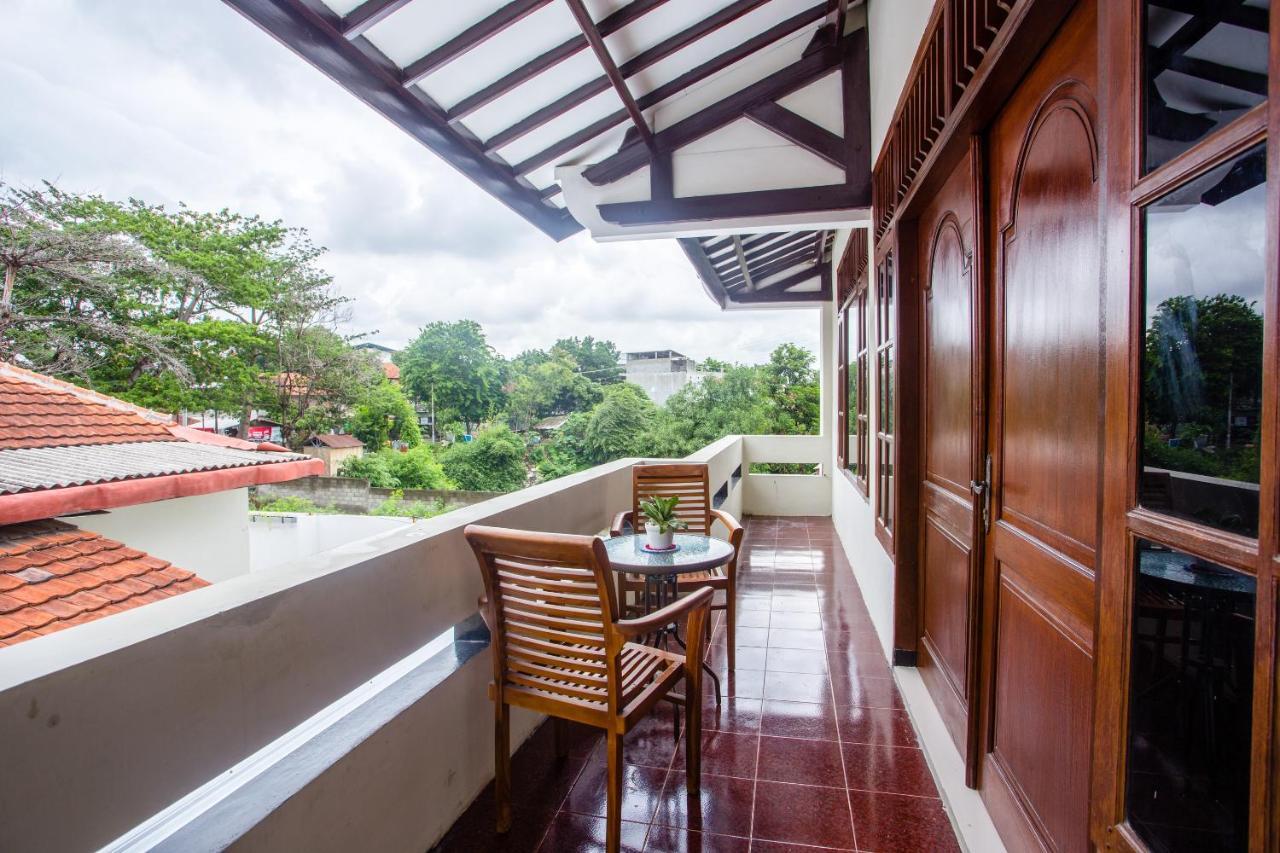 Safara Guesthouse Syariah Semarang Bagian luar foto
