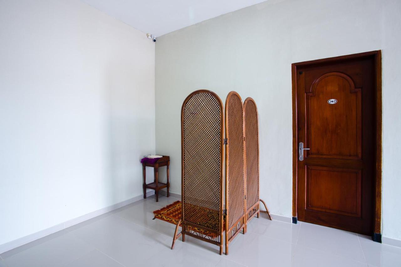 Safara Guesthouse Syariah Semarang Bagian luar foto